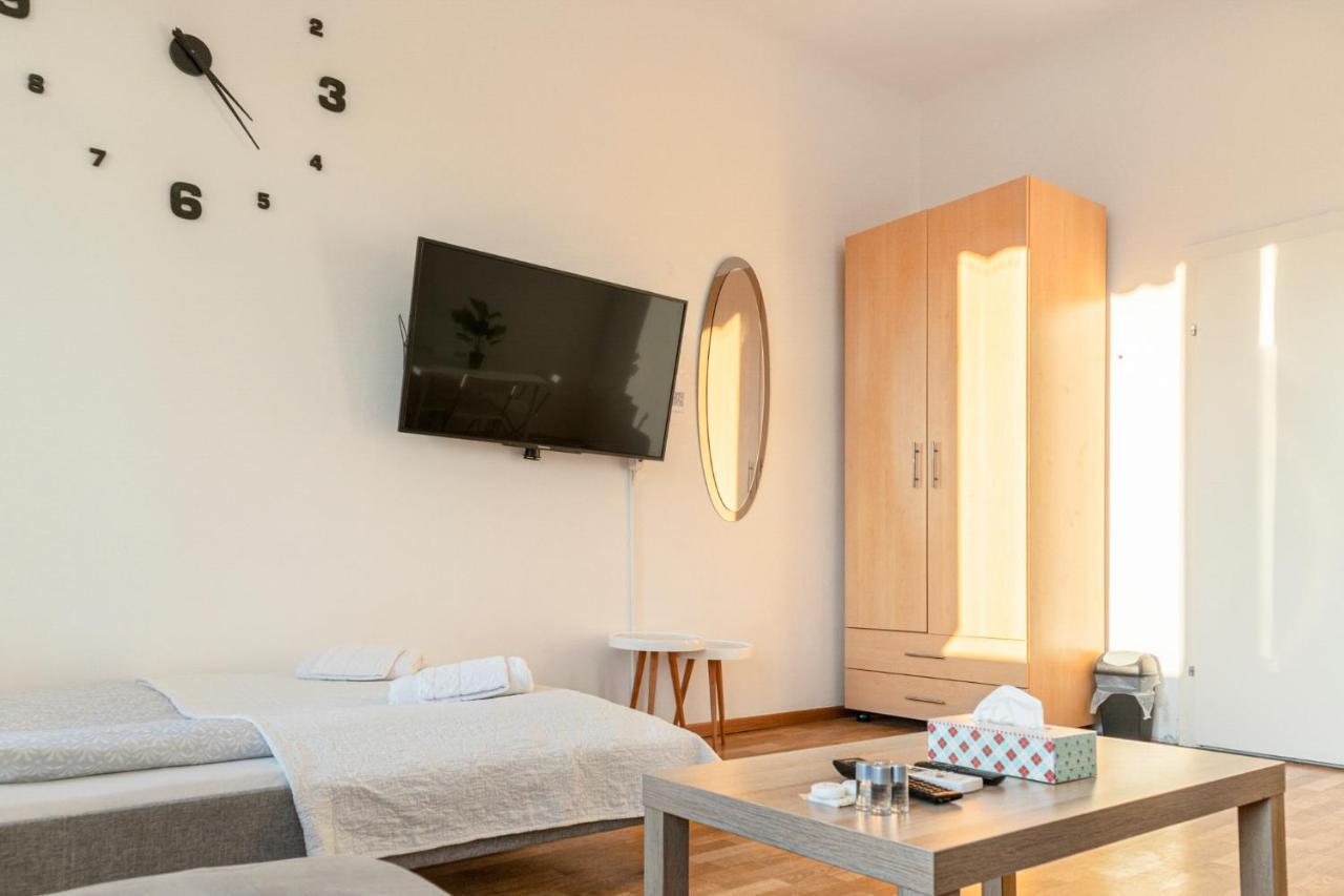 Appartement Joyful 2br Apt. @ Millenium Tower And The Danube