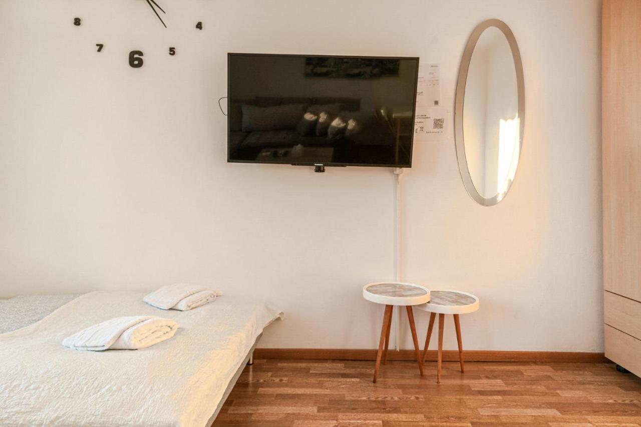 Appartement Joyful 2br Apt. @ Millenium Tower And The Danube Wenen