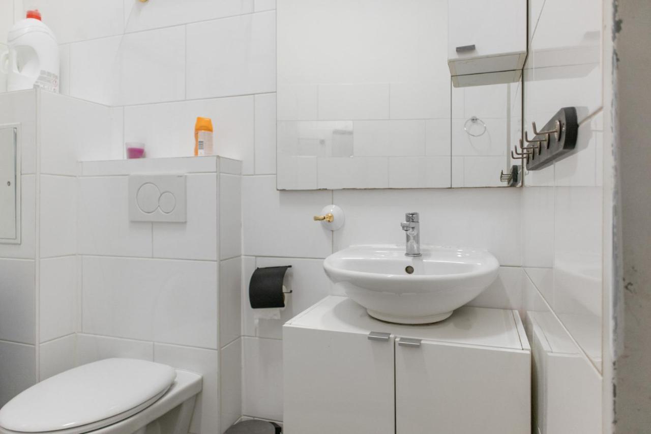 Joyful 2br Apt. @ Millenium Tower And The Danube * Wien